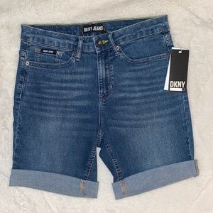 DKNY JEANS Shorts